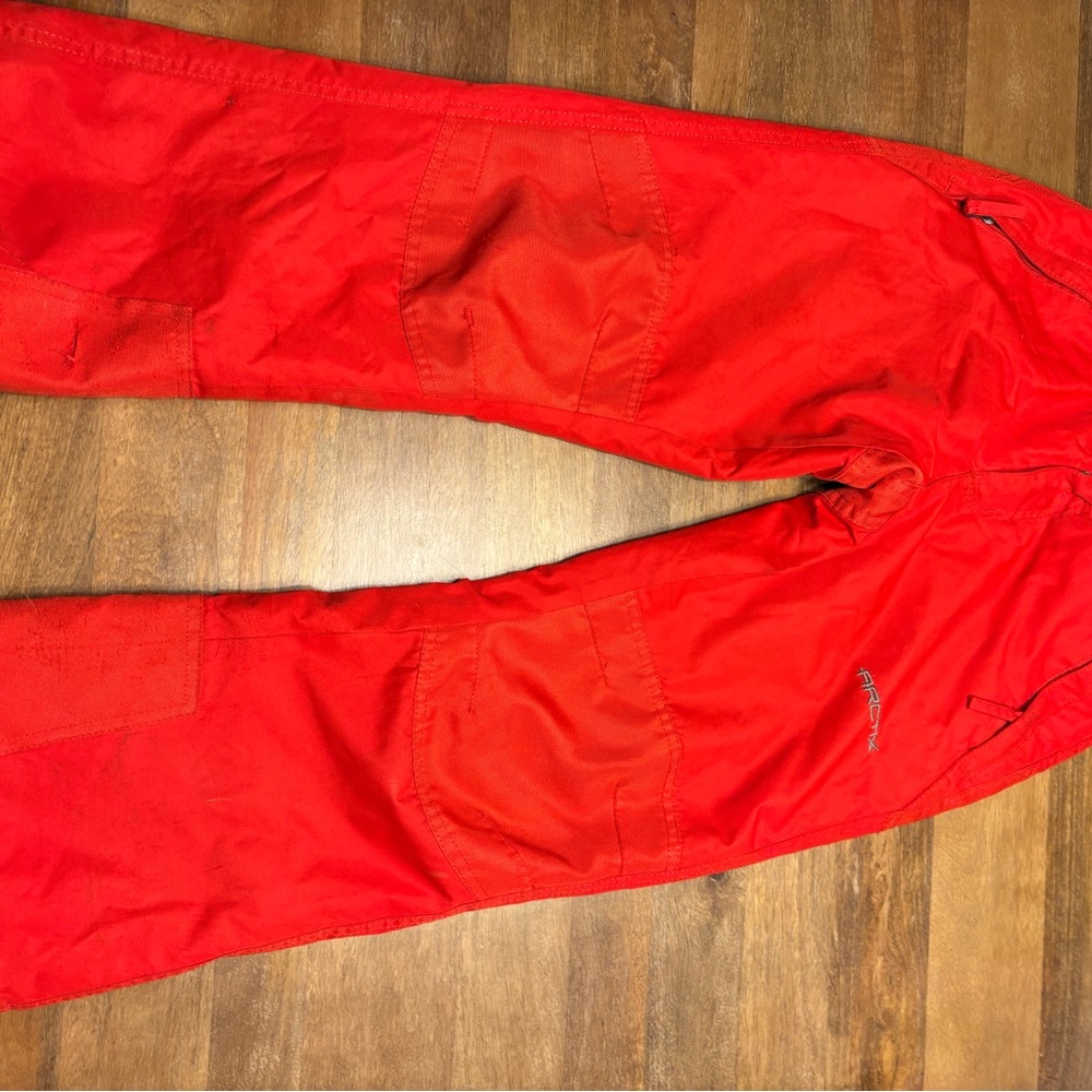 Arctix Red Cargo Bottoms for Everyday Wear